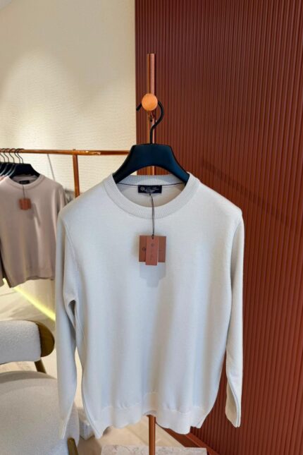 LORO PIANA BABY CASHMERE SWEATER CREME