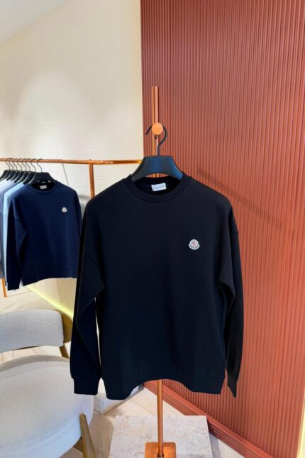 MONCLER SWEATER ZWART